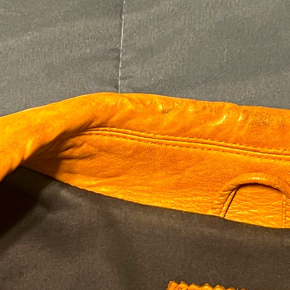 Tommy Bahama Genuine XL Leather Coat - Picture 6 of 9